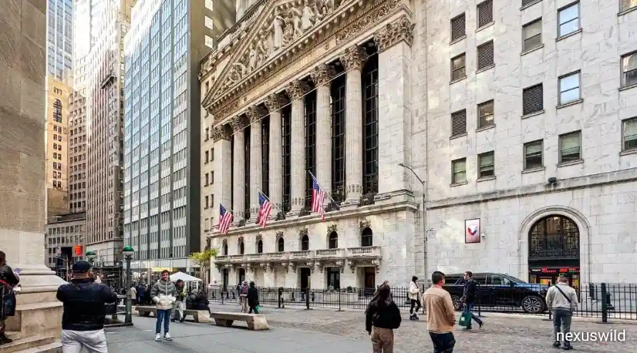 Wall Street Futures Turn Mixed as Bank Earnings Begin Ahead of US Inflation Report